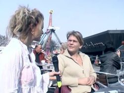 Geiler Solosex einer Mutter mit großen Hupen